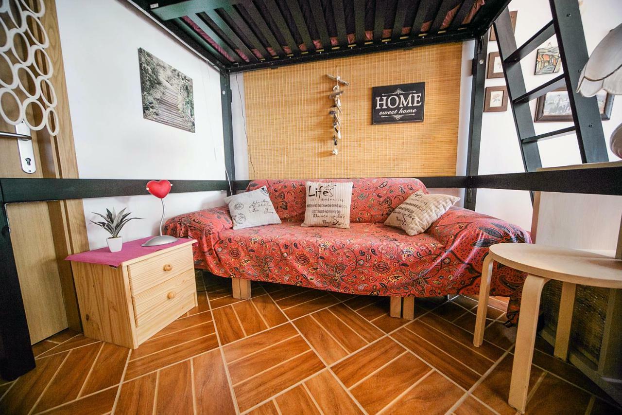 Apartments Baredi イゾラ エクステリア 写真