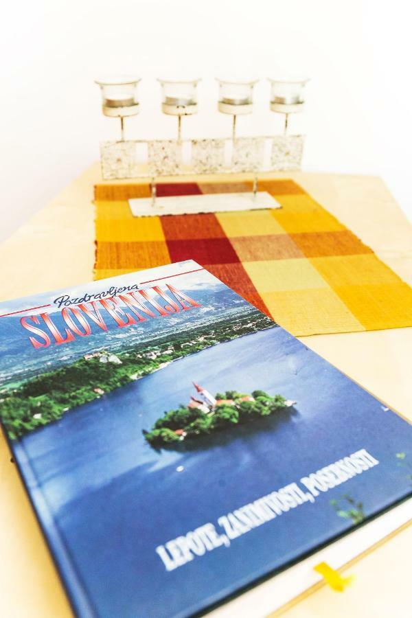 Apartments Baredi イゾラ エクステリア 写真